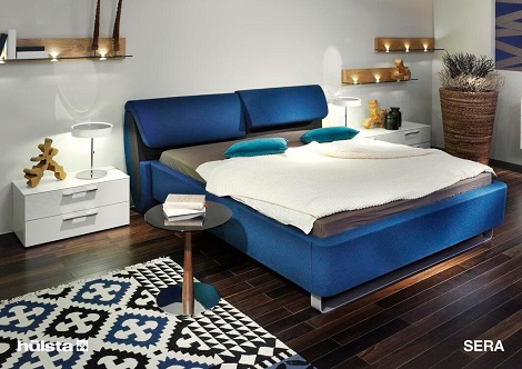 Hulsta Sera bed,ledikant, stof blauw, nachtkast twee laden, lamp, wit,boekenplank hout,glas, slaapkamer design